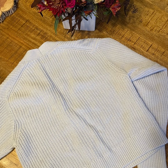 H&M robins egg blue crop cardigan - Picture 5 of 5